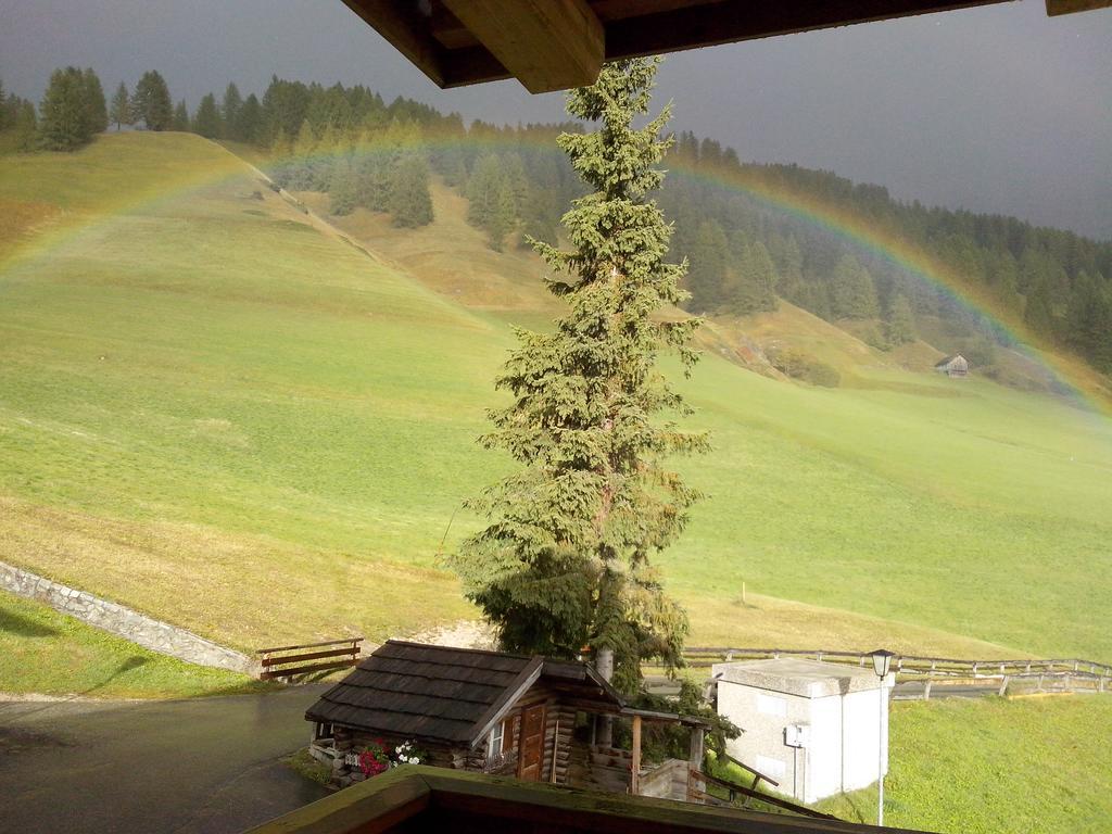 Villa Hilde San Cassiano  Buitenkant foto